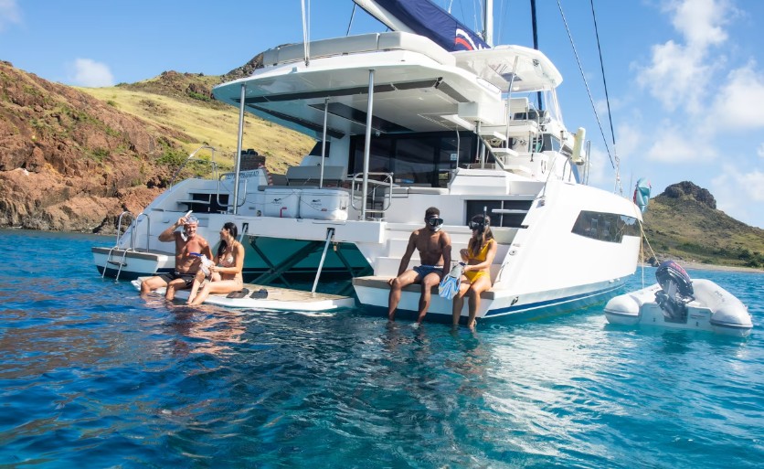 Sail in Style - Luxury St Maarten Catamaran Charters for Couples